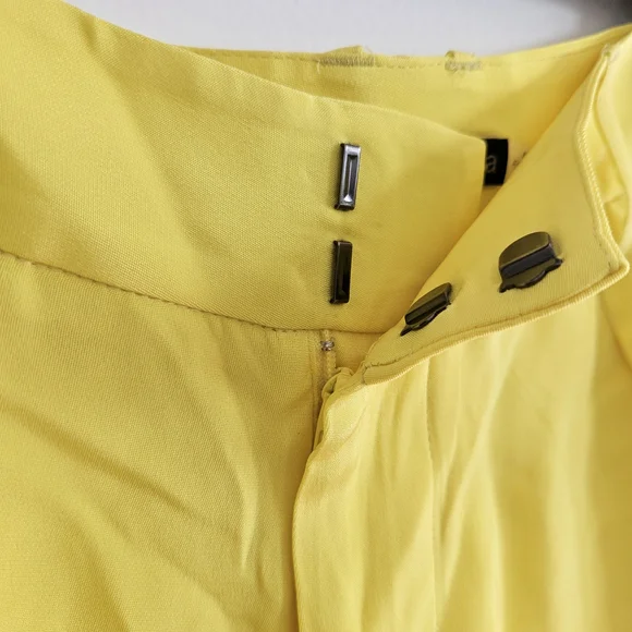 Alice + Olivia High Waist Yellow Shorts - Picture 7 of 8